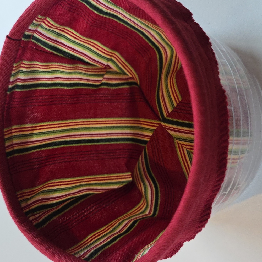 Longaberger Holiday Helper Material & Plastic Liner
